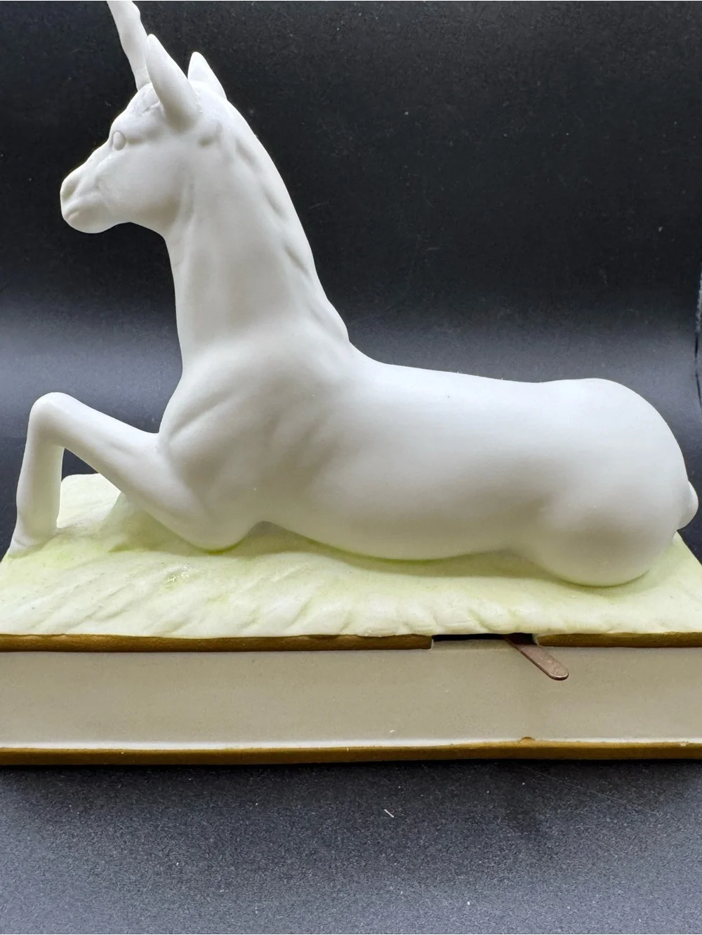 VTG 1970’s Mann White Unicorn Music Box Bisque Porcelain Japan